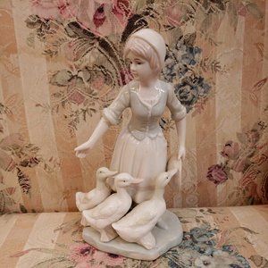 Woman with Apron, Ducks & Basket, Farm Wife Figurine, Lady Feeding Ducks, SIMSON